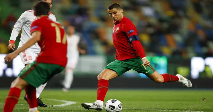 骑士VS老鹰直播_骑士VS老鹰体育直播免费高清无插件_骑士VS老鹰在线体育直播赛事观看-24直播